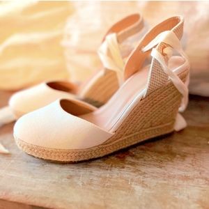 Pink and tan wedge heels size 10 lace up ballerina style